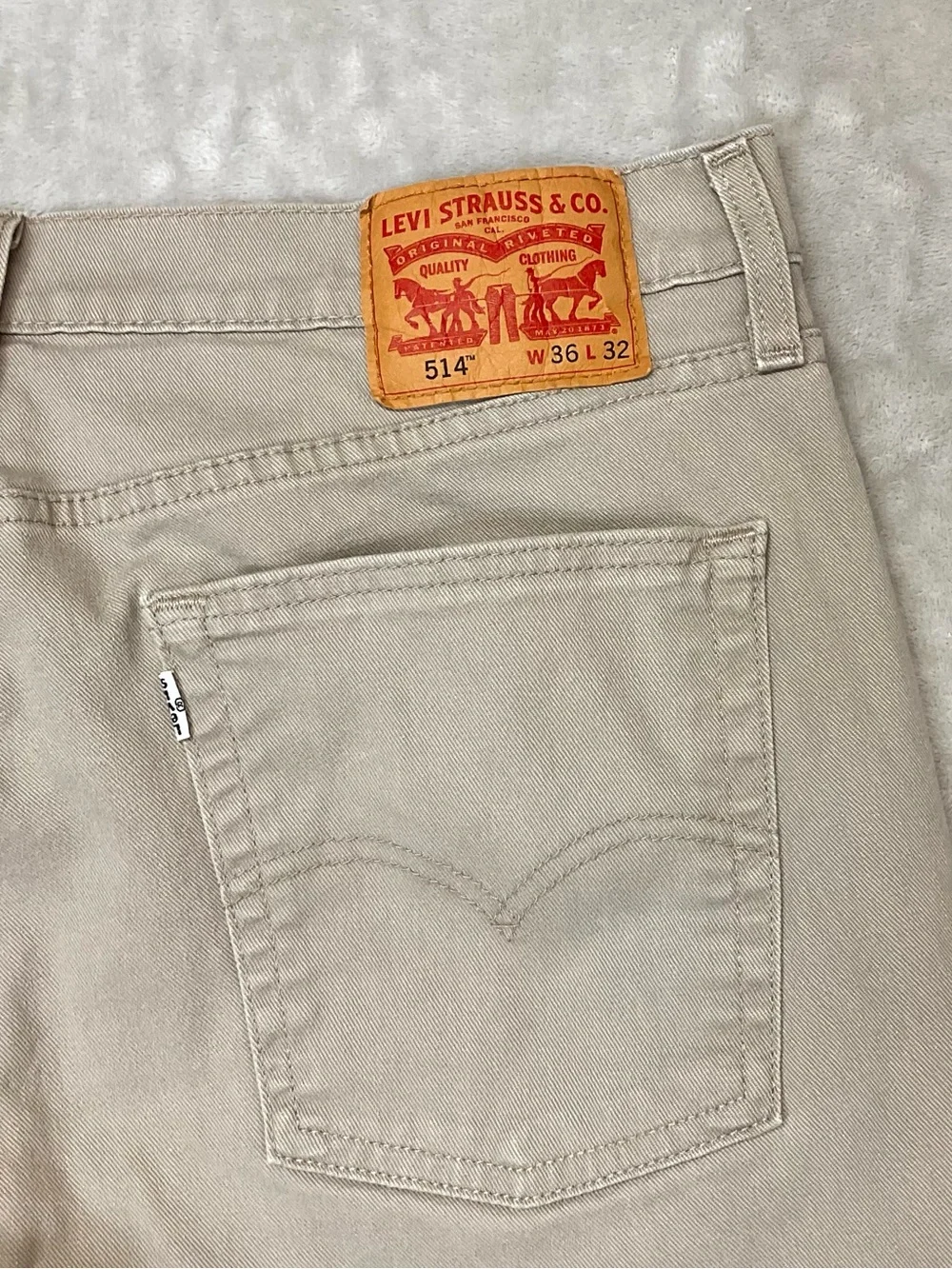 Levi’s 514 Tan Straight Leg Denim Jeans Men’s 36x32